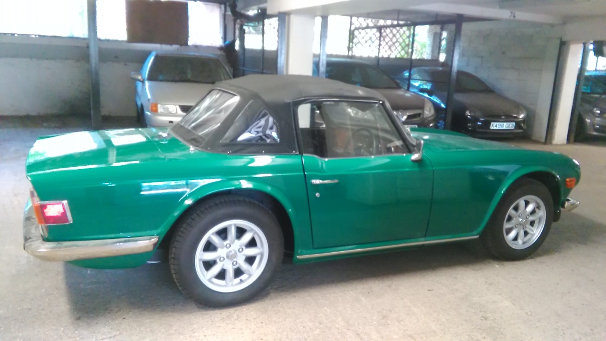 1973 Triumph TR6 Image 3